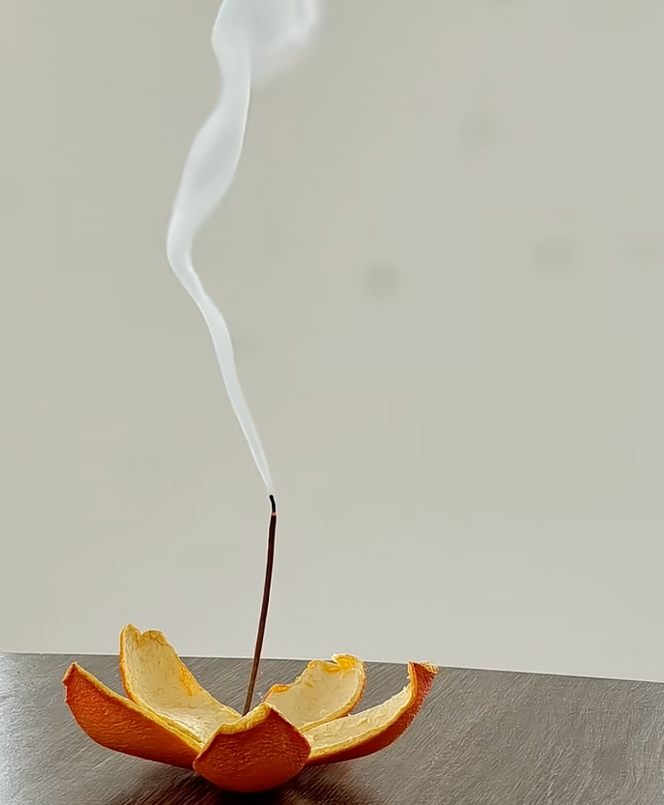 Natural Orange Incense Sticks with Citrus and Woody Notes